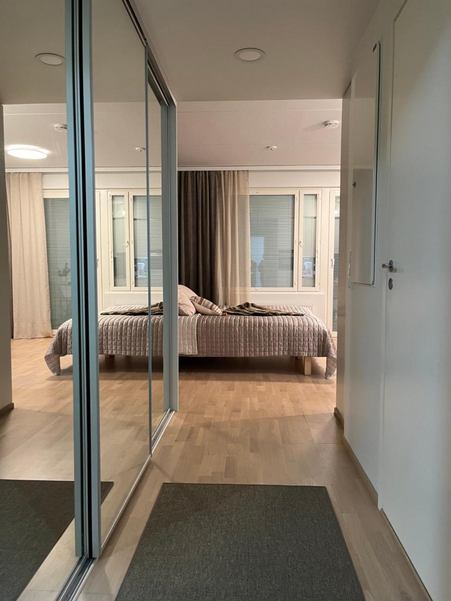 Studio Vip - Close To Airport And Tikkurila Train Station Vantaa Exterior foto